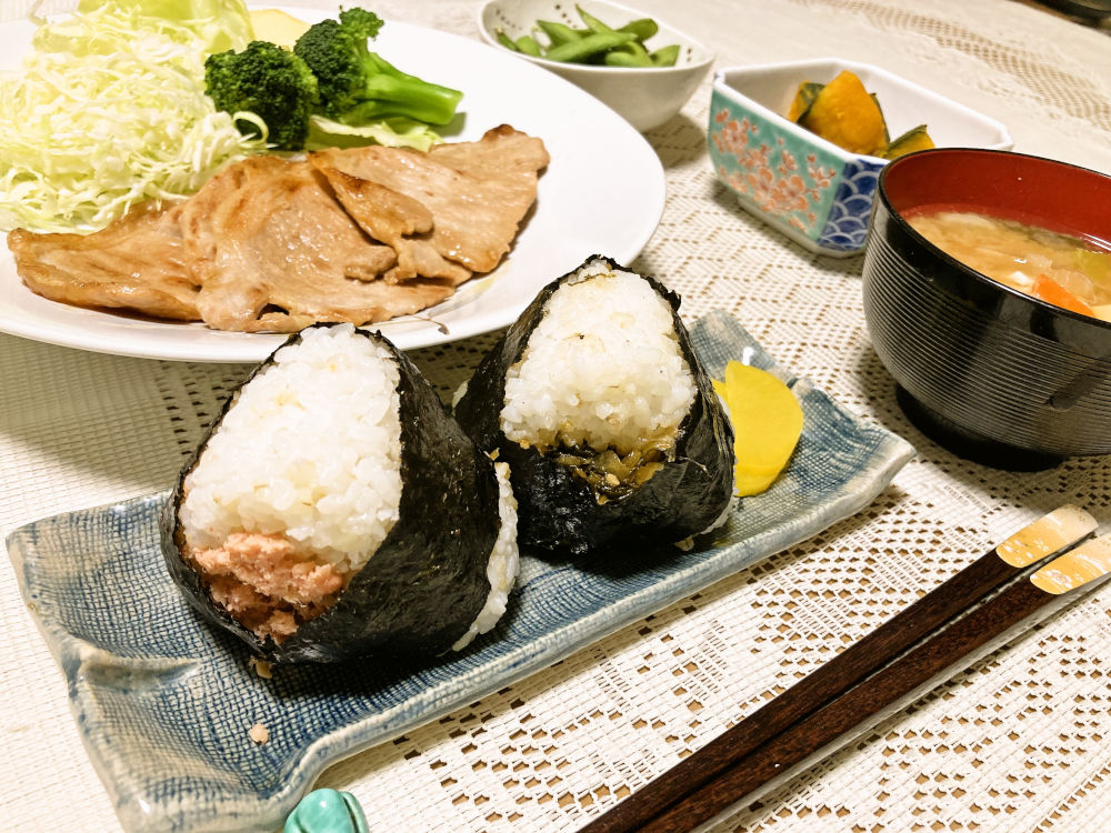 もち麦むすびの晩御飯