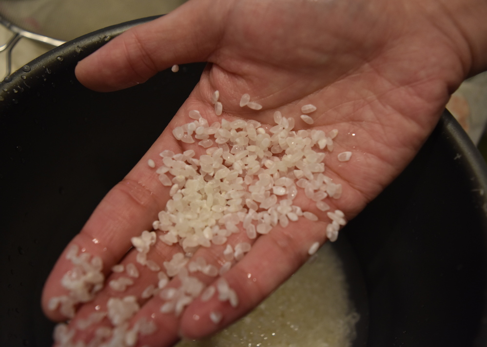 洗米したパラパラのお米